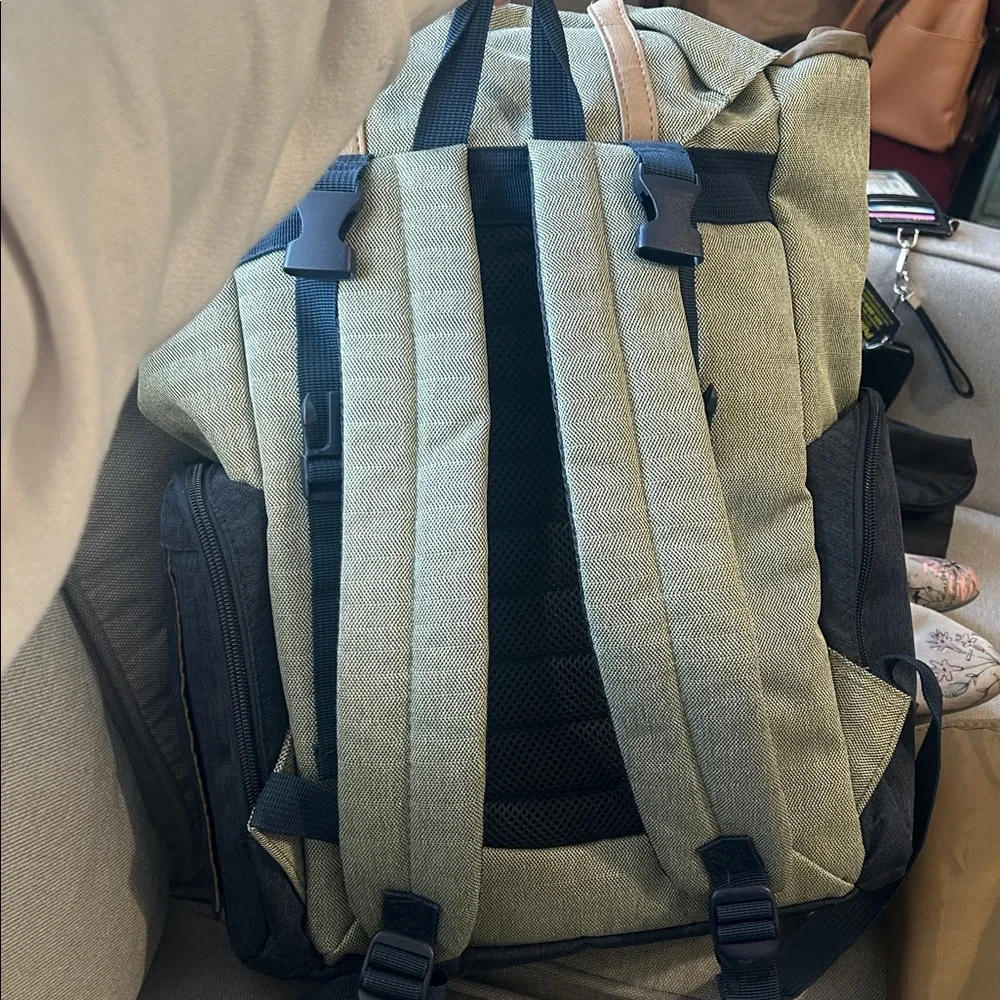 👶🏻Eddie Bauer First Adventure Elegant Baby Bag Backpack
